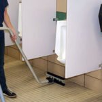 EDIC B2305423 CR2 Touch-Free Restroom Cleaning System - Image 4
